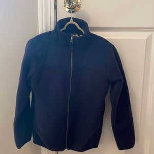 The Children’s Place boys navy fleece jacket, size 5/6